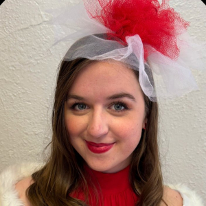 Shannon Engel - Miss Scarlet