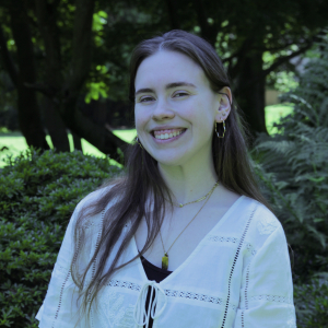 Alexa Bowen  - Stage Manager