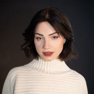 Samantha Woodill - Mina