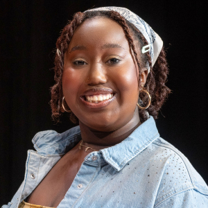 Jazmyn Washington - Hair Designer