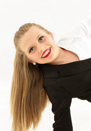 Mehailyn Sink - Featured Dancer