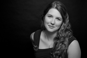 SIOBHAN RAUPACH - BEGGAR WOMAN