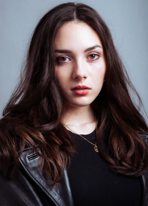 Shea East - Gretchen / Dr. Joyce Snow / Smith Girl #2 / Woman #2