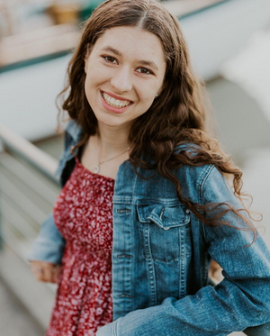 Ruth Thomas - Assistant Stage Manager