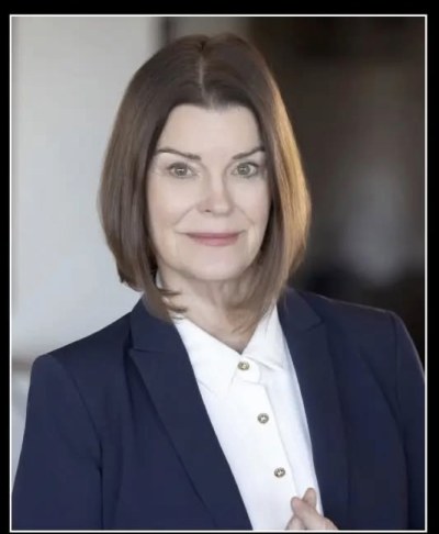 Angela Bond