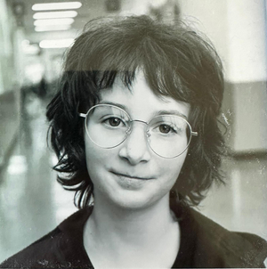 Olive Davies - Ensemble