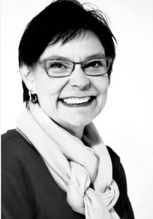 CARMEN ST. AMAND - SPOTLIGHT OPERATION