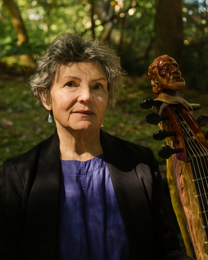 Natalie Mackie - Gamba
