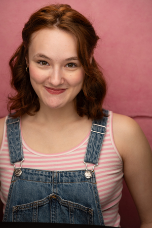 Faith Olson - Puppet Therapy Performer