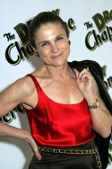 Tovah Feldshuh Photo