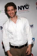 Matthew Morrison Photo