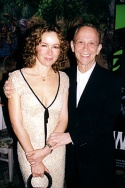 Jennifer Grey with her father, Joel who
plays the Wizard in Wicked. Photo