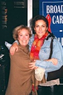 Laura Benanti most recently graced a Broadway stage in Nine
poses with her Mom, voca Photo