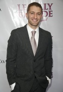 Matthew Morrison Photo