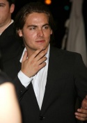 Kevin Zegers Photo