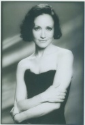 Bebe Neuwirth Photo