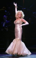 KRISTIN CHENOWETH Photo