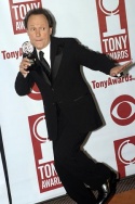 Billy Crystal, Best Special Theatrical Event for 700 Sundays Photo