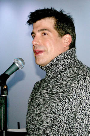 Photo Coverage: Bryan Batt at the Metropolitan Room Image