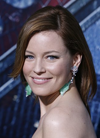 Elizabeth Banks Photo