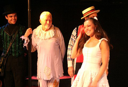 Photo Flash: Fantasticks Curtain Call & Anniversary Toast Image