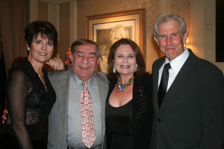 Photo Coverage: Tony Roberts Receives Friars Thespian Award Image
