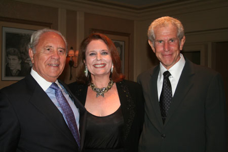 Photo Coverage: Tony Roberts Receives Friars Thespian Award Image