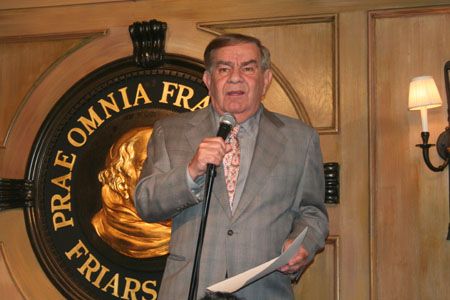 Photo Coverage: Tony Roberts Receives Friars Thespian Award Image