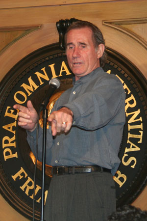 Photo Coverage: Tony Roberts Receives Friars Thespian Award Image