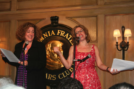 Photo Coverage: Tony Roberts Receives Friars Thespian Award Image