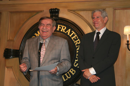 Photo Coverage: Tony Roberts Receives Friars Thespian Award Image