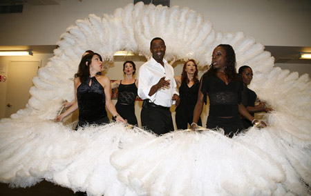 Photo Coverage: Brian McKnight in 'Chicago' Rehearsals Image