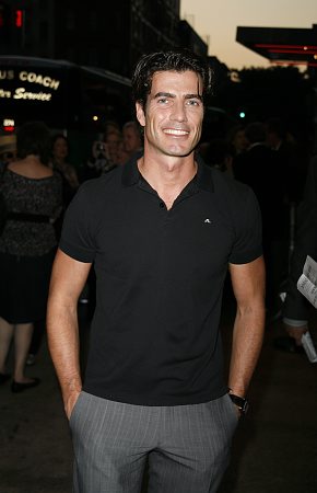 Photo Coverage: 'Mauritius' Opening Night Arrivals Image