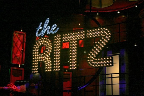 re: Genre Magazine's THE RITZ (Terrence McNally & the Boys) mostly photos!
