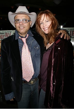 Joe Pantoliano and wife Photo