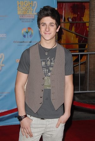 David Henrie Photo