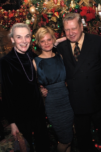 Marian Seldes, Martha Plimpton and Brian Murray Photo