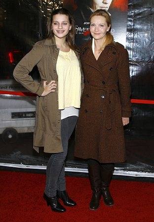 Sadie Friedman and Joan Allen Photo