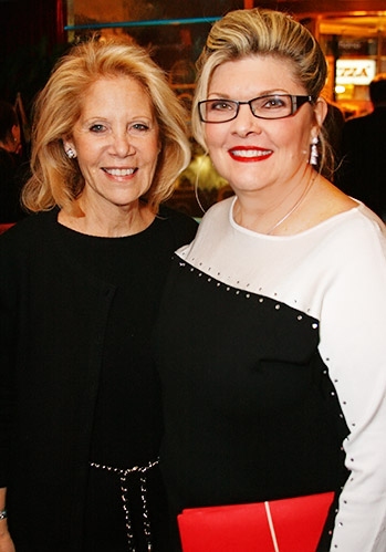 Daryl Roth and Debra Monk
 Photo