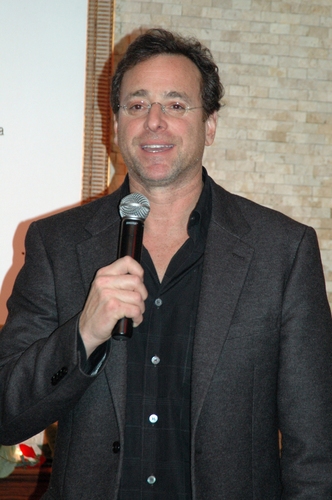 Photo Coverage: Bob Saget Receives Tony Di Napoli's Portrait Image