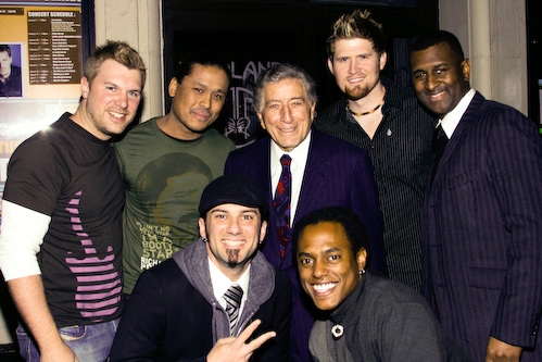 Tony Bennett and singing group, Mosaic (l-r) Heath, Troy, Sean, John and Corwyn Photo