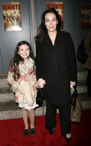 Jessica Molaskey and daughter Photo