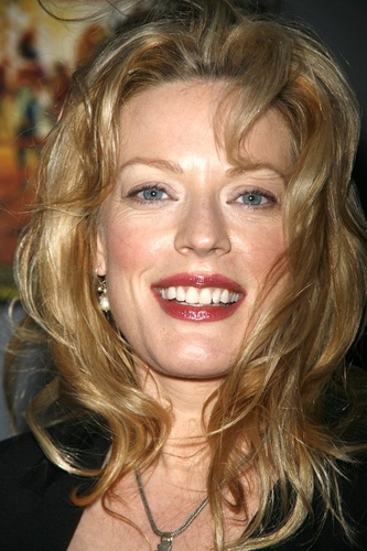 Sherie Rene Scott Photo