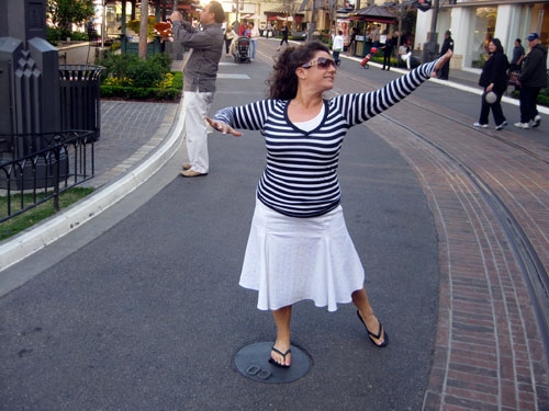 Marissa Jaret Winokur: "Don't worry. I still rehearsed in the streets!
No time like  Photo