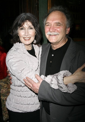 Joanna Gleason and Willy Holtzman Photo