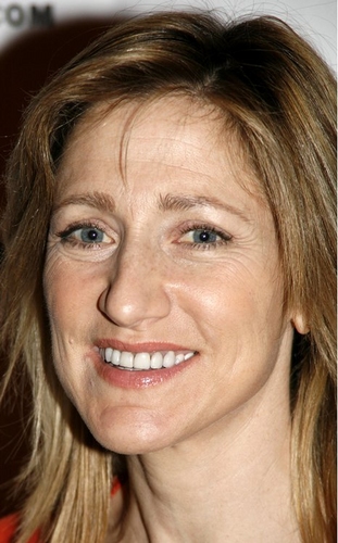 Edie Falco Photo