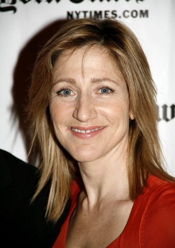 Edie Falco Photo