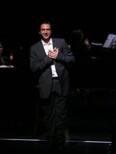 re: The Raúl E. Esparza 'spread the love' thread, part four