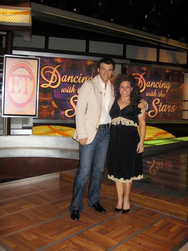 Marissa Jaret Winokur and Tony Dovolani: "We interviewed each other on ET!
It airs t Photo