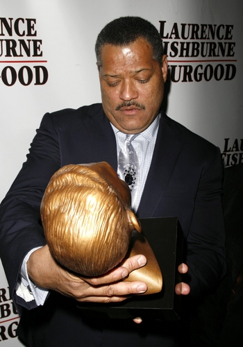 Laurence Fishburne (receiving an Award form the Thurgood Marshall College Fund) Photo